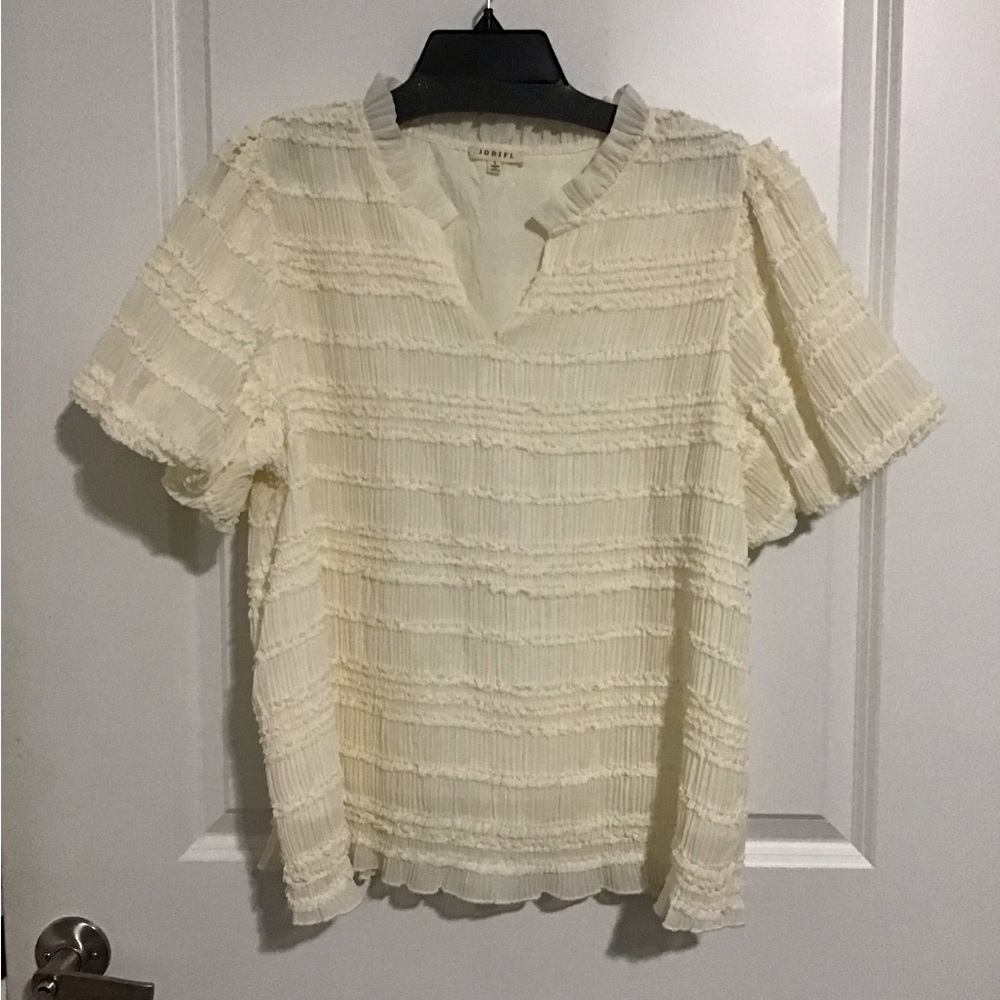 JODIFL Ivory Textured Blouse Size L